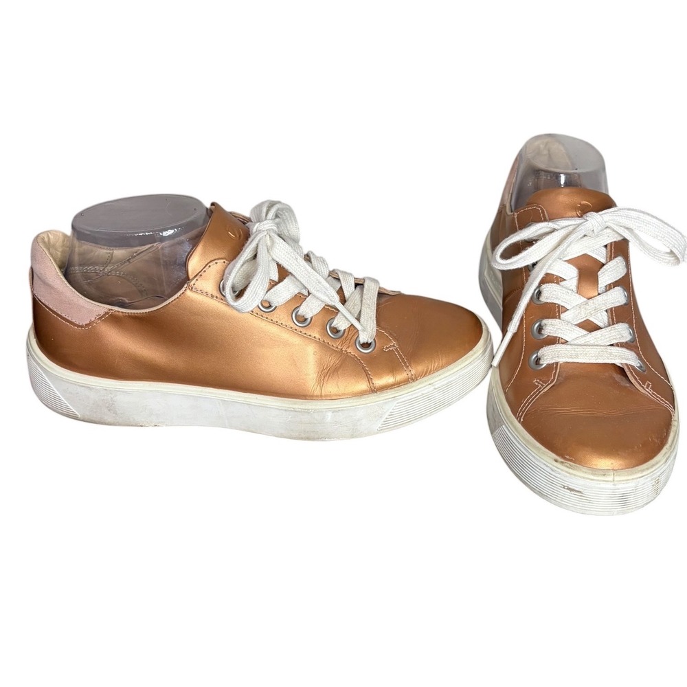 ECCO Rose Gold Metallic Leather Soft 7 Sneakers Women's Size US 8-8.5